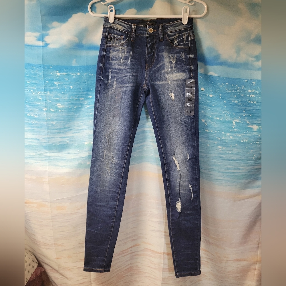 KanCan Jeans NWOT  Skinny Size‎ 24